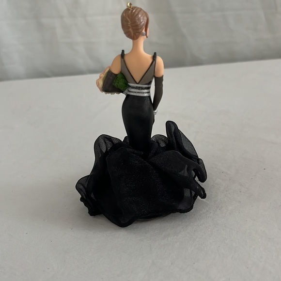 Barbie Hallmark Keepsake ornament 40th anniversary gala celebration - Picture 5 of 8